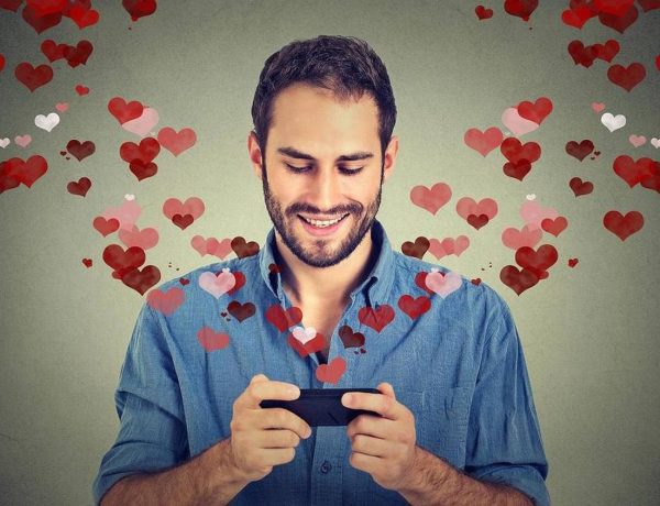 Top 3 aplicatii de dating